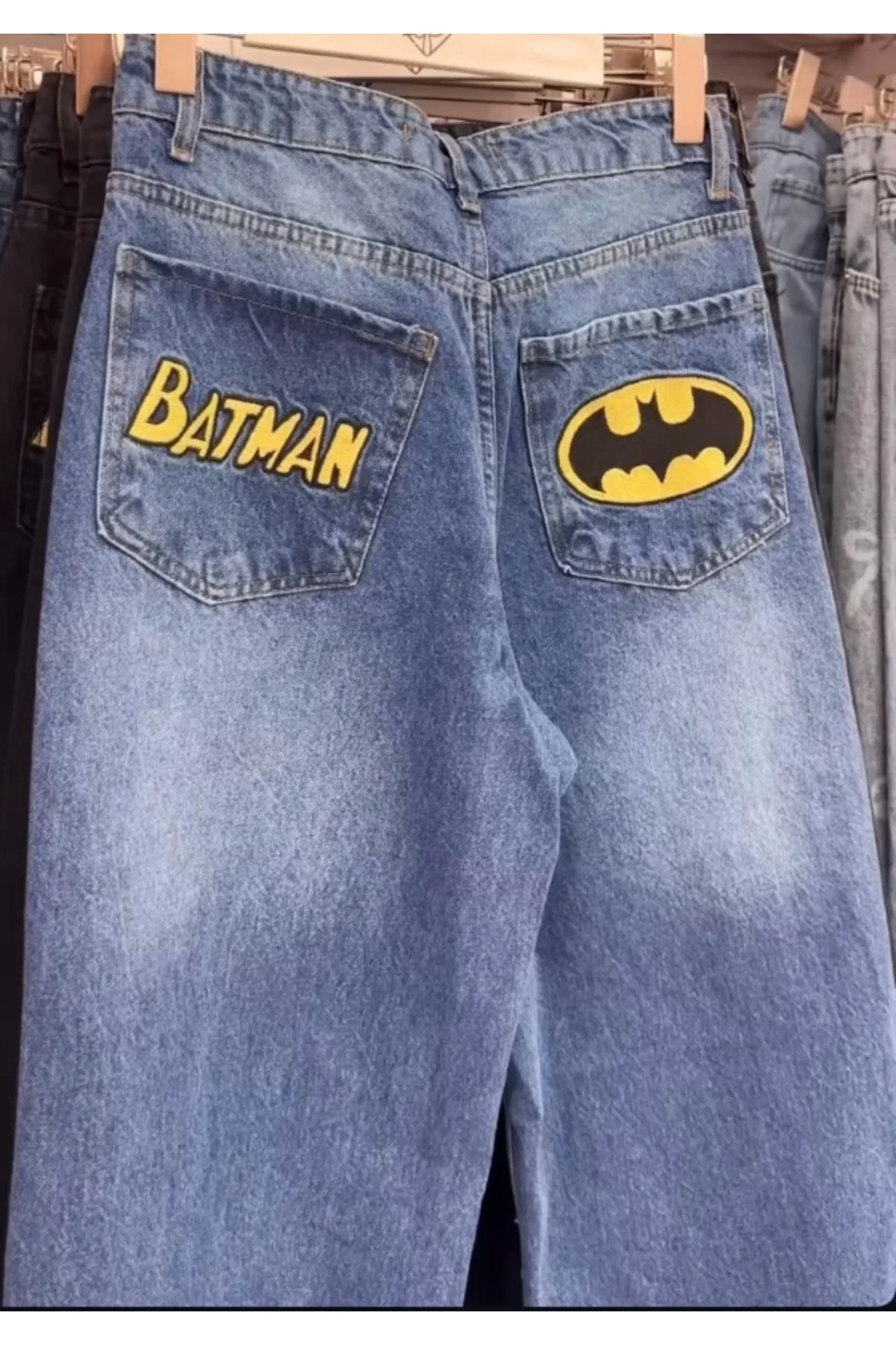 Batman Kot Jeans Arka Cep Nakışlı Düz Renk Baggy Pantolon